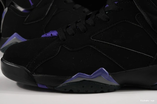 304775-053 7 Air Retro Jordan Allen Ray Bucks 0519
